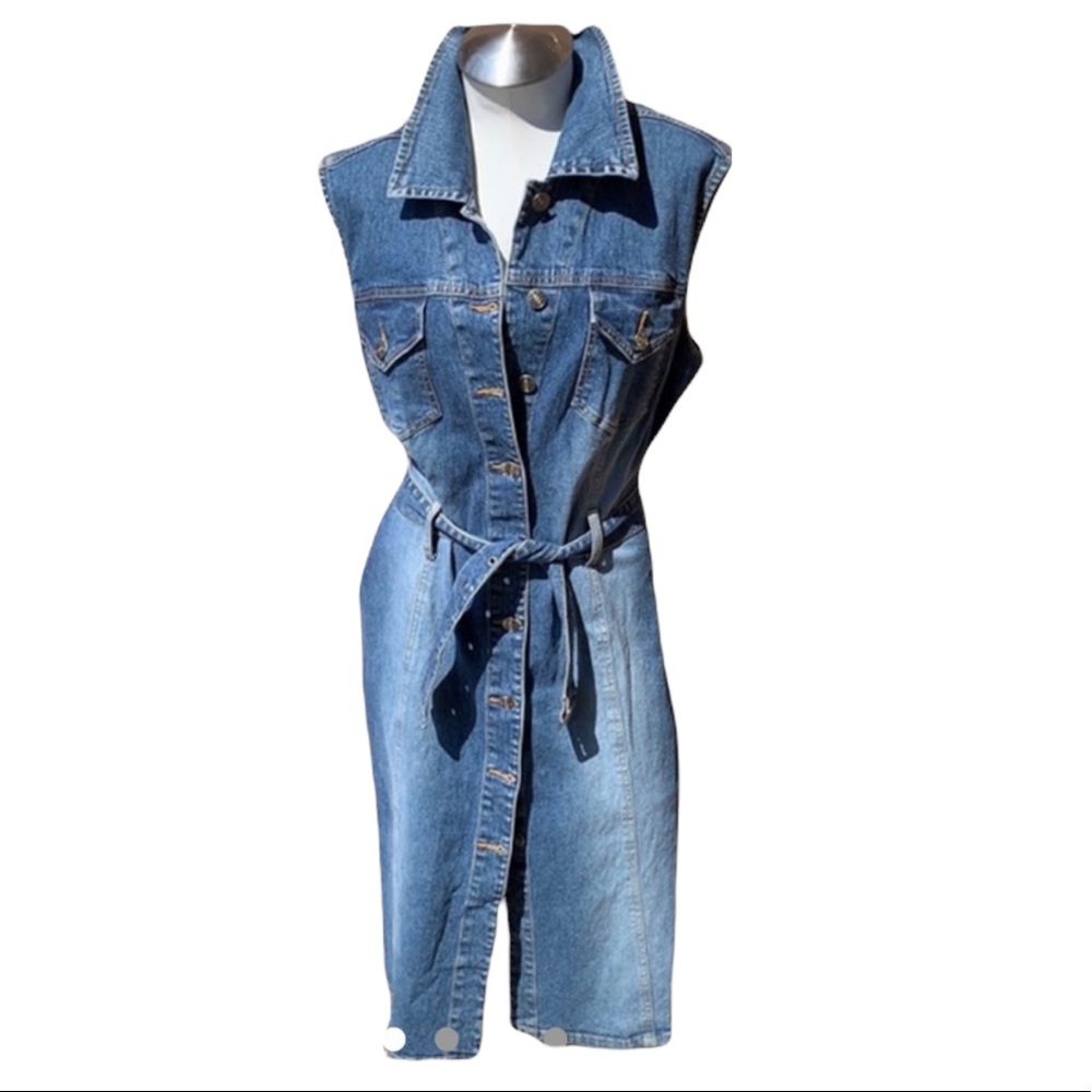 LAST CHANCE 🍋💛157 Denim button down dress 70’s or 80’s